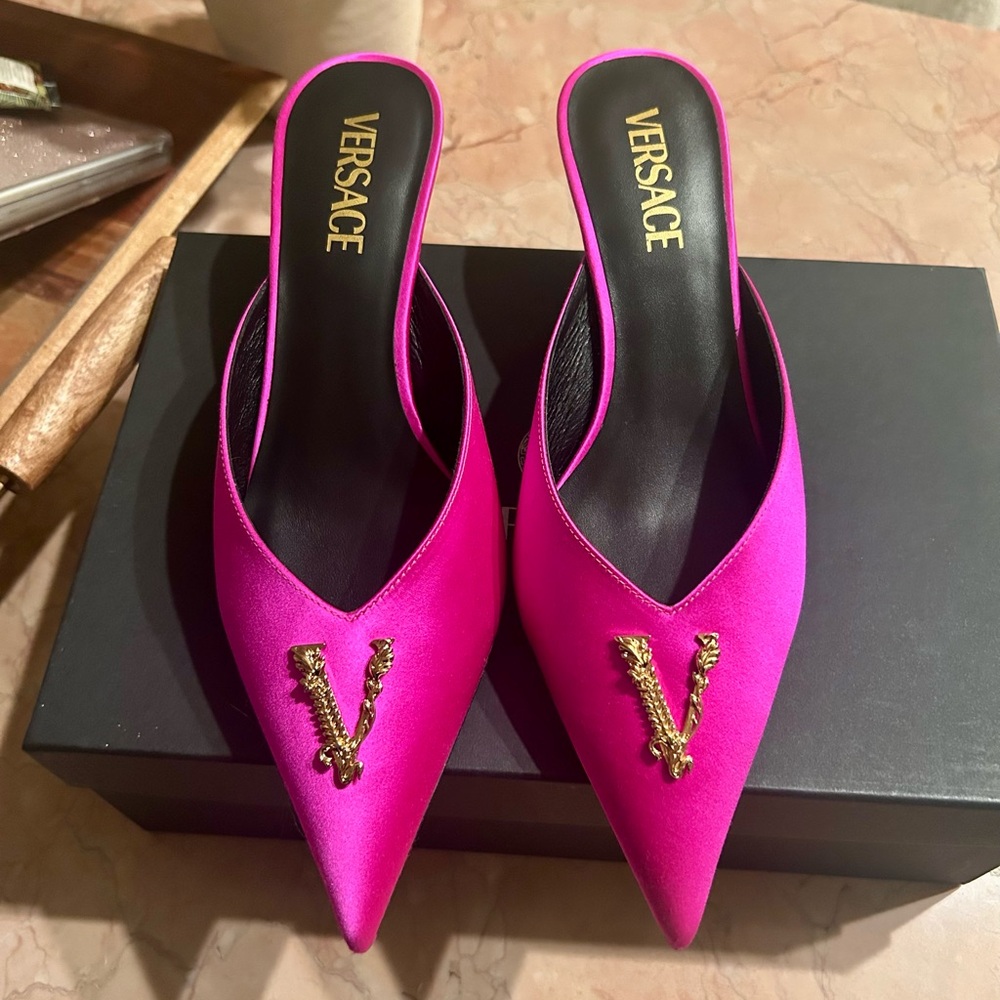 Versace Fuchsia Mule